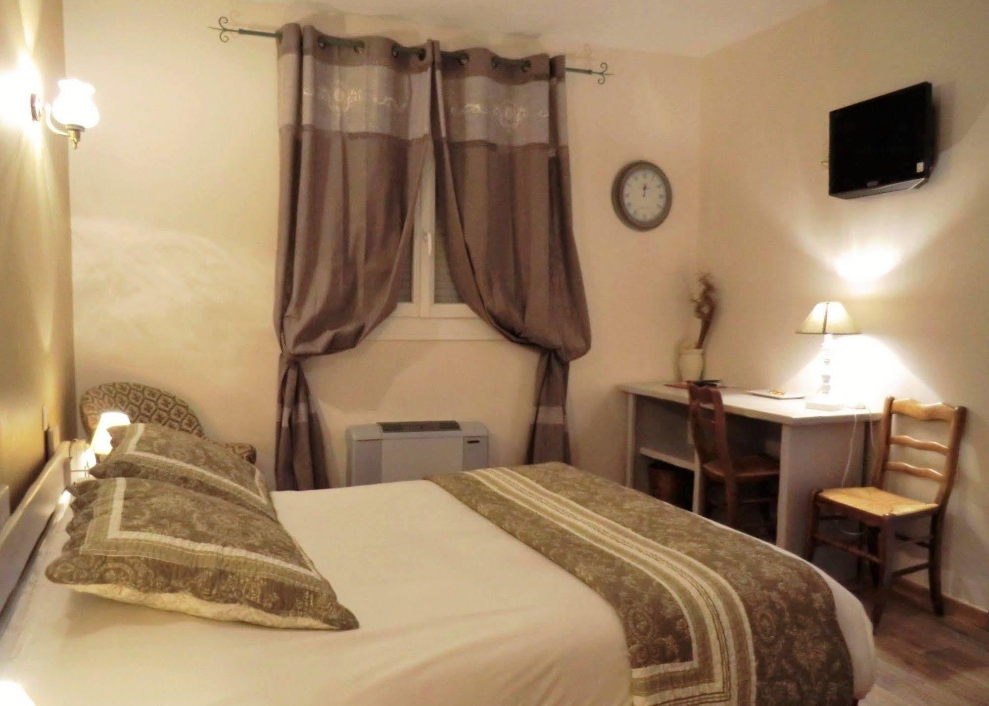 Hotel Du Parc, Avignon Est, The Originals City, Entraigues-sur-la-Sorgue Екстер'єр фото