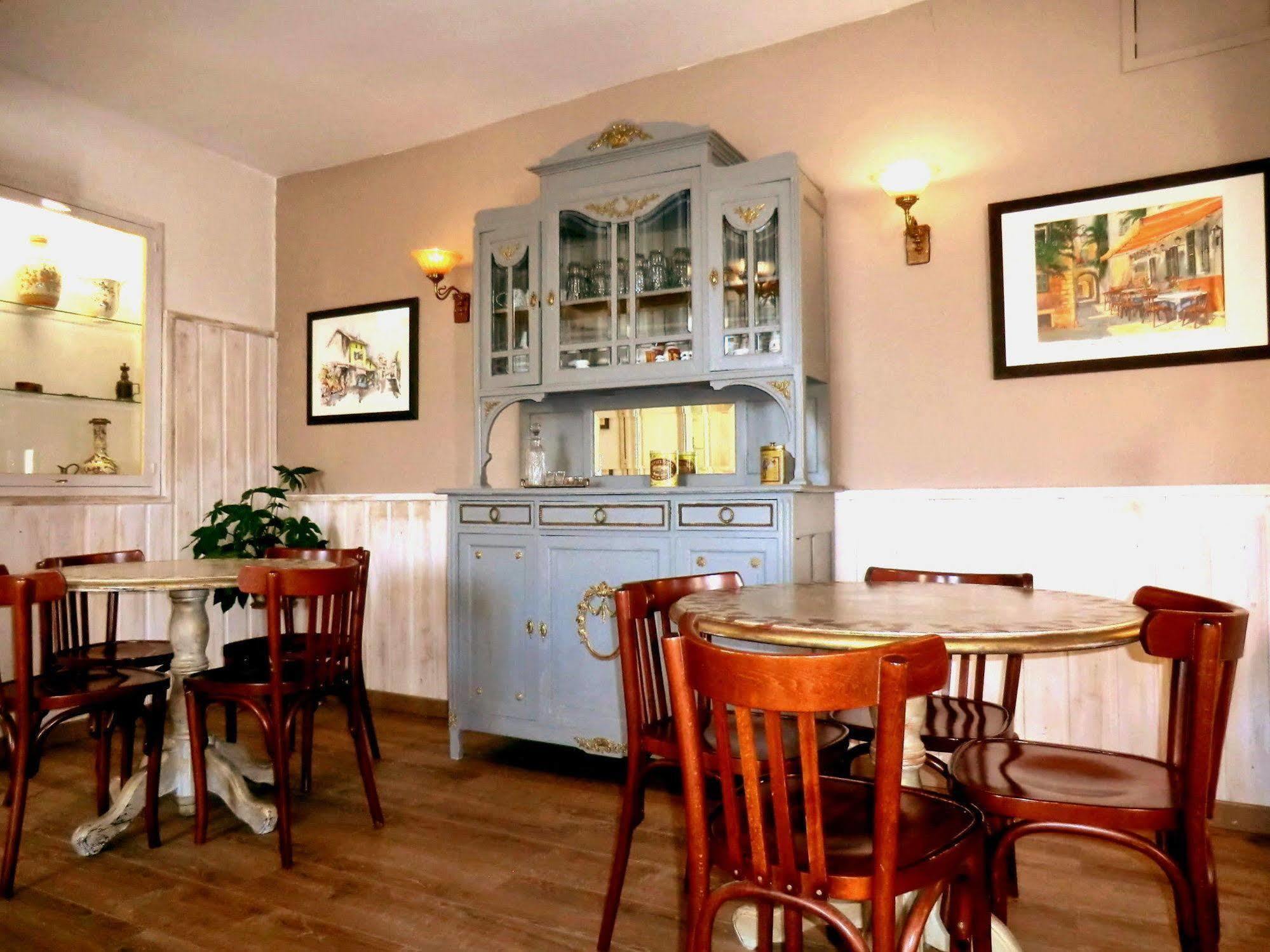 Hotel Du Parc, Avignon Est, The Originals City, Entraigues-sur-la-Sorgue Екстер'єр фото